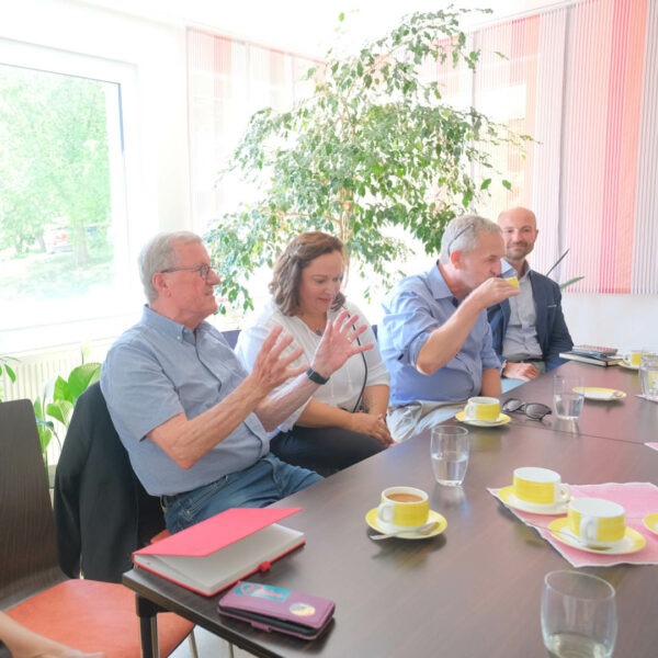 Wilhelm Schmidt, Simone Lang, David Eckardt und Alexander Ladwig in der Diskussion